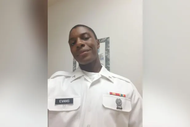 Meksika sınırında boğulan mültecileri kurtaran ABD'li askerin cansız bedeni bulundu