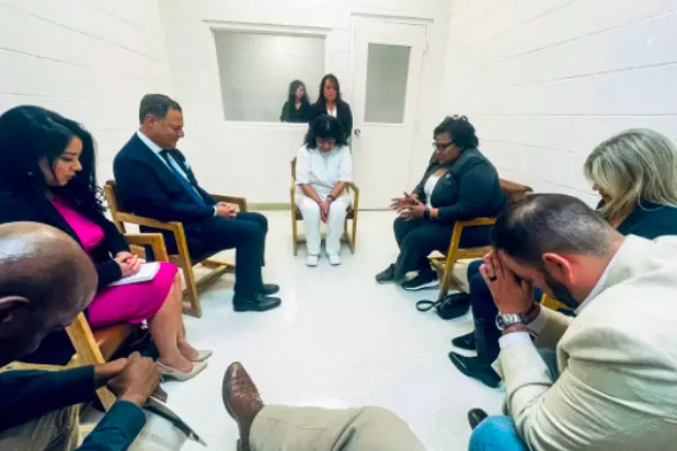 Texas Temyiz Mahkemesi idam mahkumu kadının infazını erteledi