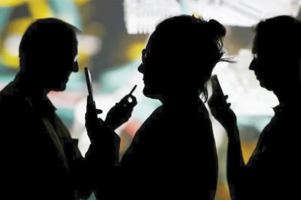 56 دولة تضع قواعد مستقبل الإنترنت