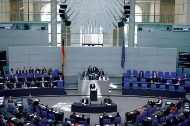 هل غيّرت الحرب الأوكرانية الحسابات الاستراتيجية في أوروبا؟