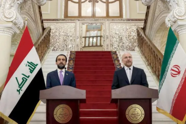 Irak: Mukteda es-Sadr’ın tanıdığı süre üçlü ittifakı dağıtırken, Koordinasyon Çerçevesi’nin yeniden kenetlenmesini sağlıyor