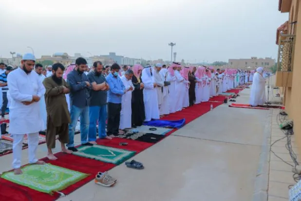 Suudi Arabistan'da vatandaşlar bayramda örf ve adetlerini hatırlıyor