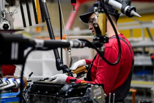 مصنعو الدراجات الكهربائية بألمانيا يعانون من نقص الرقائق