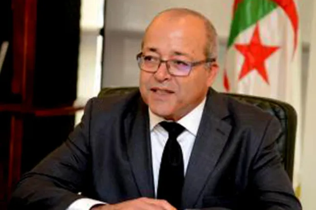 الجزائر تدعو إعلامييها إلى «إبراز» مواقفها