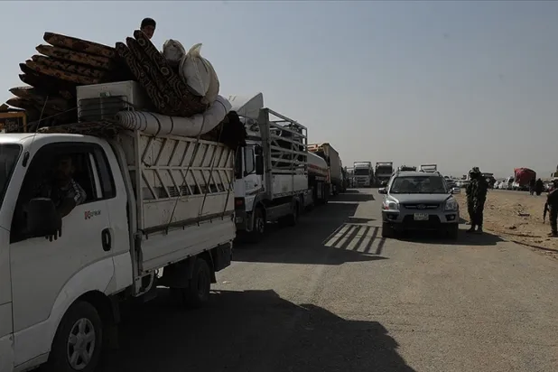 Irak ordusu ile terör örgütü PKK arasındaki çatışmalar Sincar'dan göçü başlattı