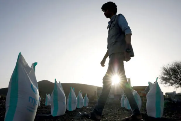 الجوع يحاصر 193 مليون نسمة... والقادم قاتم