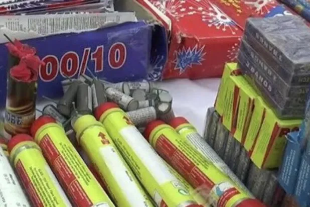 Suudi Savcılığı: Patlayıcı madde kaçakçılığı yapan, imal eden veya ticaretini yapan kişilere 6 aya kadar hapis cezası verilecek