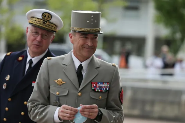 رئيس هيئة الأركان الفرنسية: روسيا لن تختفي وعلى أوروبا إعادة تنظيم نفسها