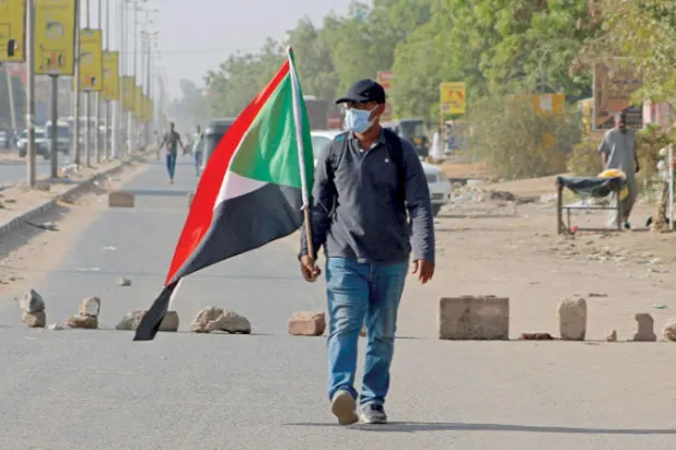 عقبات أمام «المبادرة الثلاثية» لحل أزمة السودان