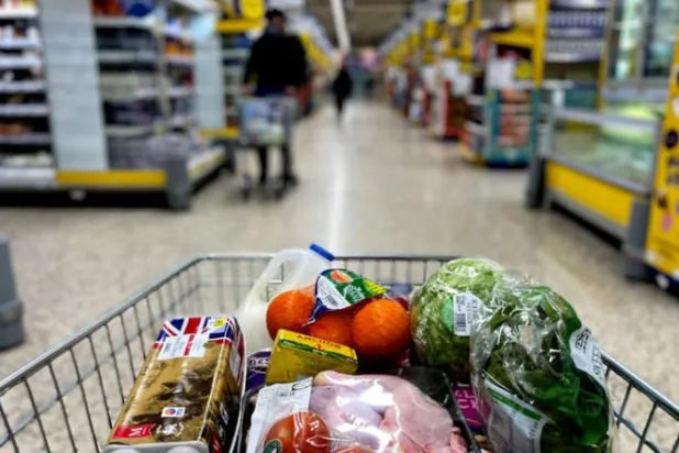 «البوندسبنك» يدعو «المركزي الأوروبي» لرفع أسعار الفائدة