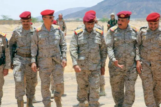 Yemen Genelkurmay Başkanı Şarku’l Avsat’a konuştu: Savaşı sonlandırmaya ve zafere ulaşmaya hazırız