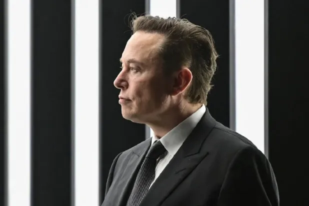 Çinli işçileri öven Elon Musk: Amerikalılar işten kaçmaya çalışıyor