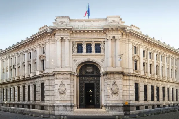 دين الحكومة الإيطالية ارتفع لـ 2.76 تريليون يورو بمارس