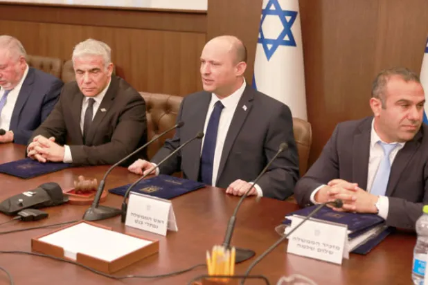 إسرائيل: أزمة المعارضة أشد من متاعب الائتلاف