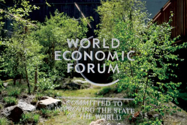 تداعيات الحرب الأوكرانية وارتفاع الأسعار عالمياً يلقيان بظلالهما على أعمال دافوس (أ.ف.ب)