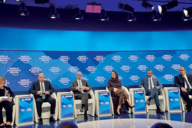 حظيت الجلسة الخاصة باستعراض التقدّم السعودي المتحقق في مختلف القطاعات لتنويع الاقتصاد باهتمام واسع النطاق في منتدى «دافوس»