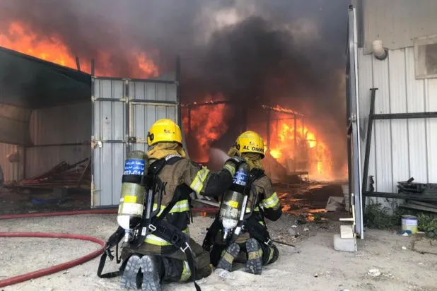 الحريق امتد على مساحة 4000 متر مربع (كونا)