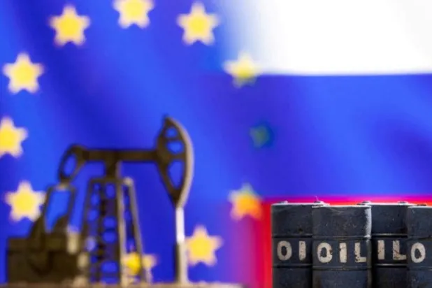 Rusya günde on milyon varil petrol üretiyor (Arşiv-Reuters)