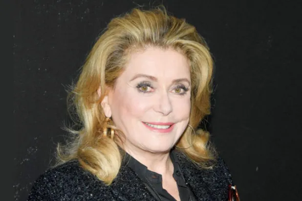 النجمة الفرنسية كاترين دونوف (غيتي)