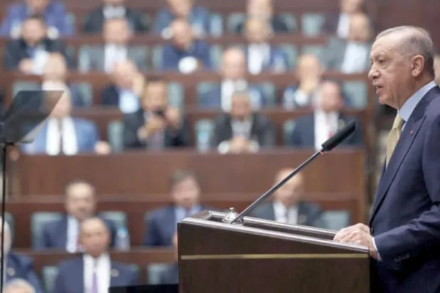 اردوغان کو کل پارلیمنٹ میں خطاب کرتے ہوئے دیکھا جا سکتا ہے (اے ایف پی)