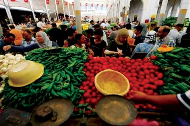 ارتفعت أسعار المواد الغذائية 8.2% في مايو (رويترز)