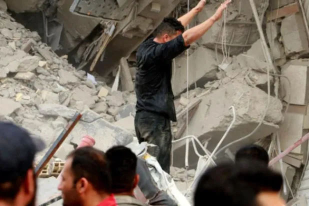 آمار قربانیان ریزش ساختمان در آبادان از ۴۰ نفر گذشت