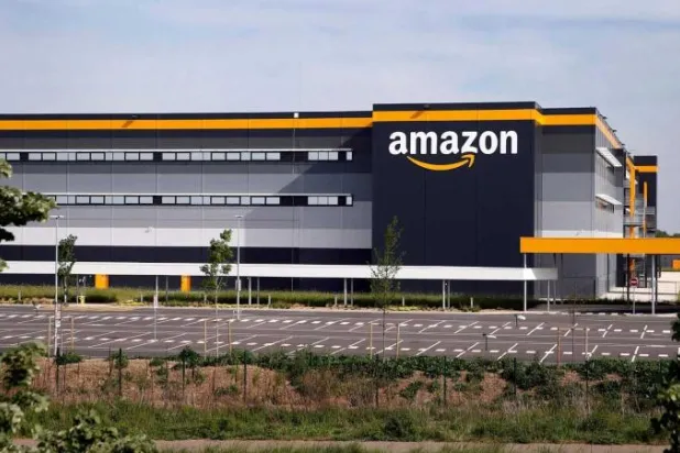 «أمازون» صادرت 3 ملايين سلعة مقلدة العام الماضي