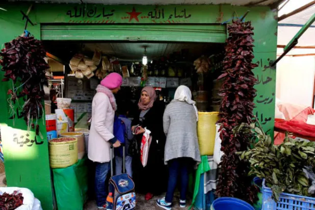 تونس تبحث مراجعة الدعم ضمن إصلاح مؤلم