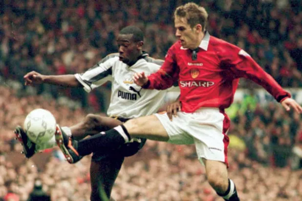 باولو وانشوب سجل هدفاً رائعاً في الفوز الشهير لديربي كاونتي على مانشستر يونايتد عام 1997 (ب.أ)