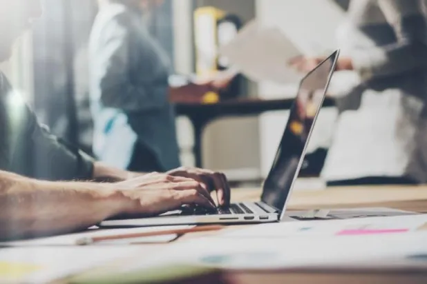 شركات أسترالية تنضم لتجربة 4 أيام عمل... لكن بشرط!