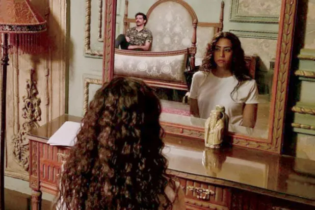 مشهد من فيلم «كيان» من بطولة سمر ششه وأيمن مطهر