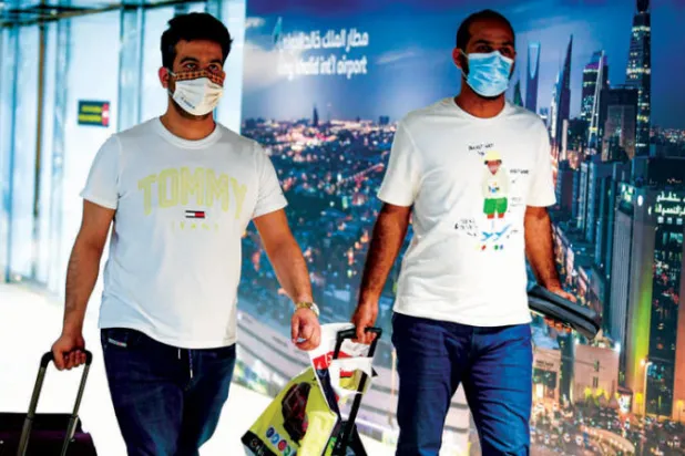 رفع الإجراءات الاحترازية بالكامل سيرفع حركة السفر الداخلي في السعودية (تصوير: بشير صالح)