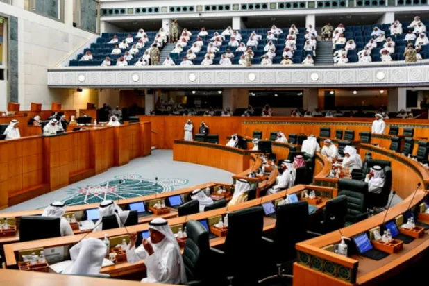 جانب لاجتماع مجلس الامة الكويتي حيث اقرّ يالاجماع قانون المتقاعدين (كونا)