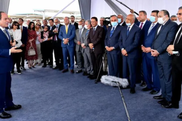 Mısır Cumhurbaşkanı Sisi medya çalışanları ile bir araya geldi. (Mısır Cumhurbaşkanlığı)