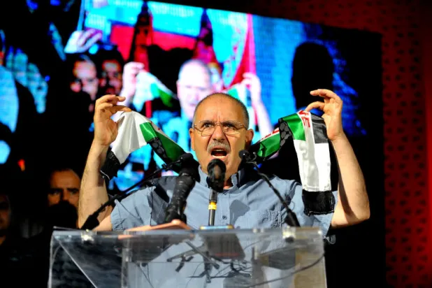 نور الدين الطبوبي الأمين العام لـ«الاتحاد العام التونسي للشغل»... (د.ب.أ)