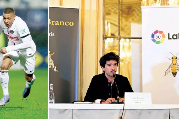 المحامي برانكو خلال مؤتمر باريس أمس (أ.ف.ب)  -  مبابي