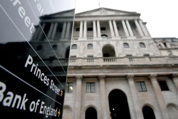 بینک آف انگلینڈ نے بڑھتے ہوئے افراط زر کا مقابلہ کرنے کے لیے شرح سود میں ایک چوتھائی فیصد اضافہ کر دیا (رائٹرز)