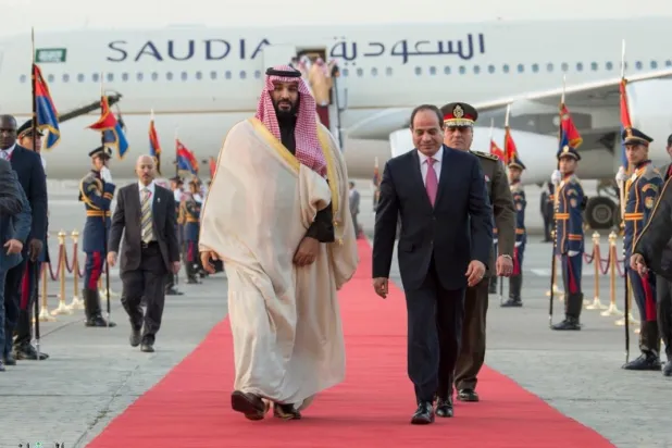 Mısır Cumhurbaşkanı Abdulfettah es-Sisi, 2018'de Suudi Arabistan Veliaht Prensi Muhammed bin Selmân’ı ağırlamıştı (SPA)