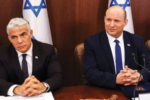 فشار بر لاپید برای حمایت از توافق هسته ای بین‌المللی با ایران