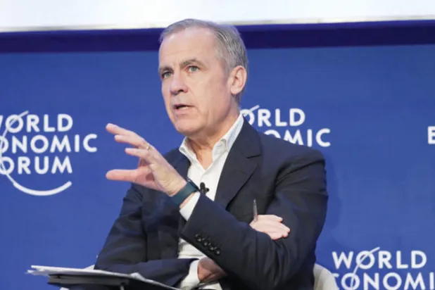 مارك كارني الحاكم السابق لبنكي كندا وإنجلترا المركزيين أحد الممنوعين من دخول روسيا (د.ب.أ)