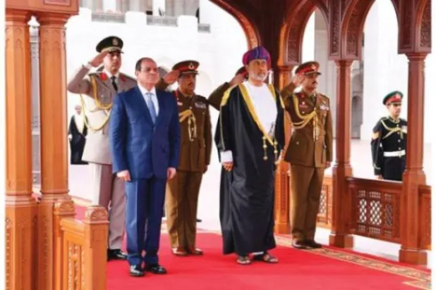 Umman Sultanı Heysem bin Tarık önceki gün Maskat'ta Mısır Cumhurbaşkanı Abdulfettah es-Sisi’yi kabul etti (Şarku'l Avsat)