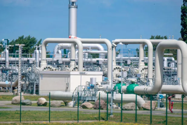 أعرب وزير الاقتصاد الألماني عن تخوفه من انقطاع تام لواردات الغاز الروسي عن طريق «نورد ستريم1» (أ.ب)