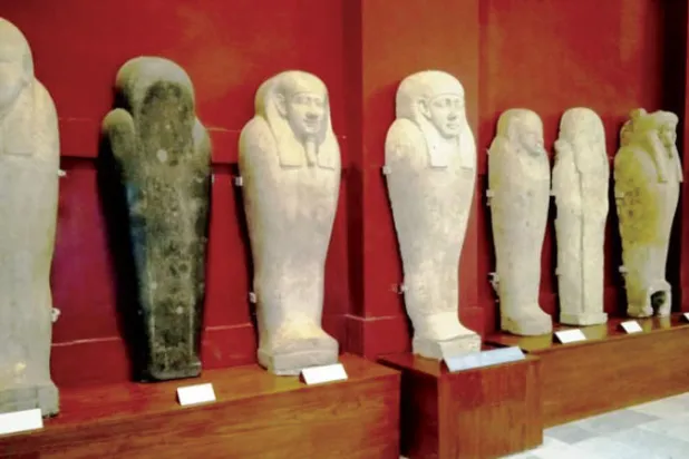 جانب من قاعة عرض بناة الأهرامات (الشرق الأوسط)