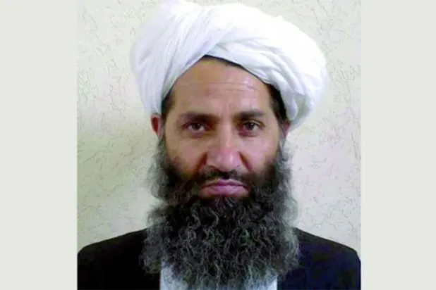 طالبان کے ٹویٹر پر اخوندزادہ کی تصویر دیکھی جا سکتی ہے