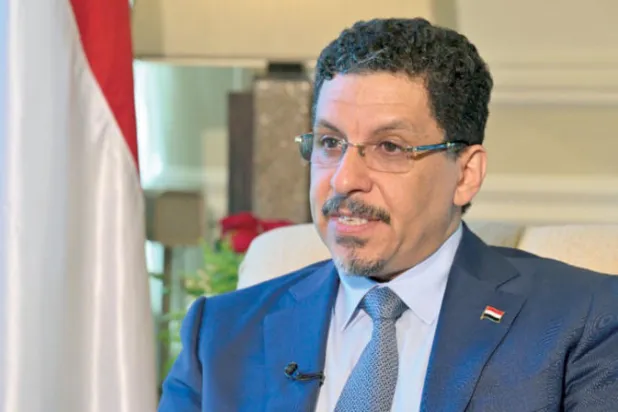 الوزير بن مبارك متحدثاً لـ«الشرق الأوسط»