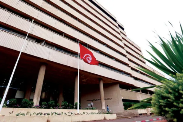 بدأت بعثة من صندوق النقد الدولي الاثنين زيارة رسمية إلى تونس (رويترز)