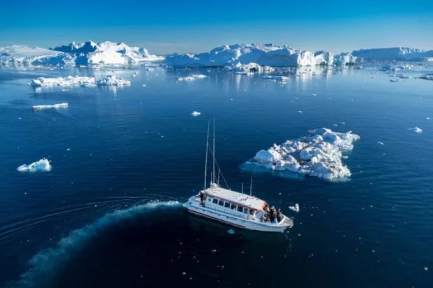 قد يكون هناك تحول قريبًا إلى الصيد في منطقة البحار متوسطة العمق (أ.ف.ب)