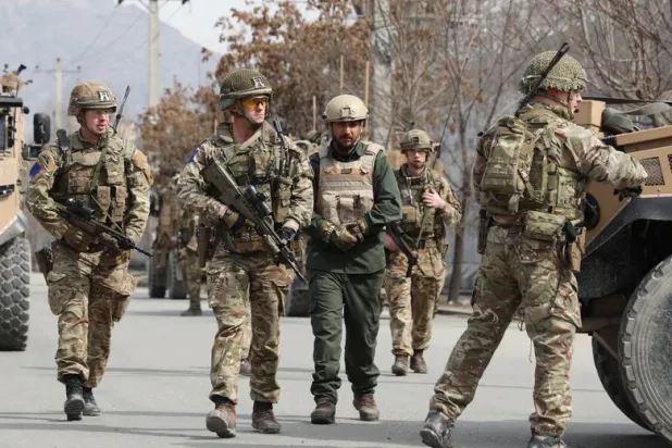 عناصر من القوات البريطانية في كابل (أرشيف - رويترز)