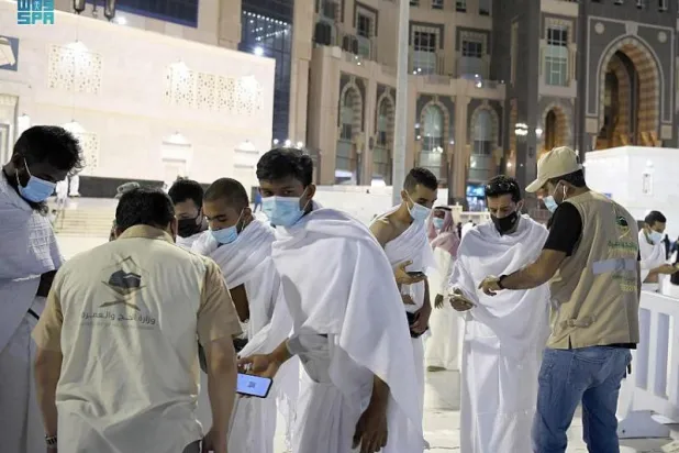 تعمل وزارة الحج والعمرة على اتخاذ الإجراءات النظامية بحق تلك الشركات (واس)