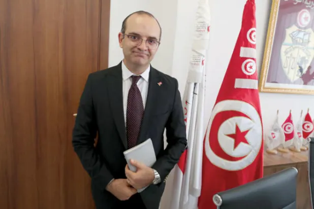 فاروق بوعسكر رئيس الهيئة العليا المستقلة للانتخابات (إ.ب.أ)